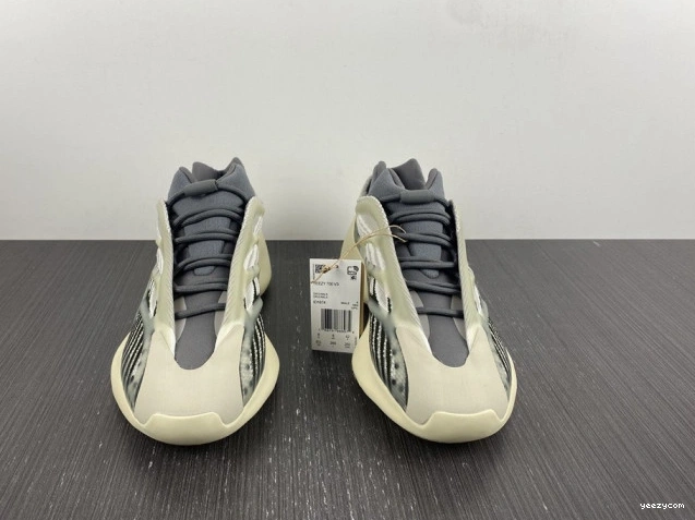 Fade ID1674 Yeezy V3 700 Salt Adidas 0924